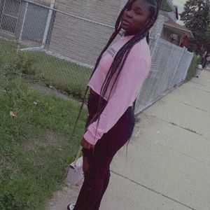 Meet your Posher, Brianna